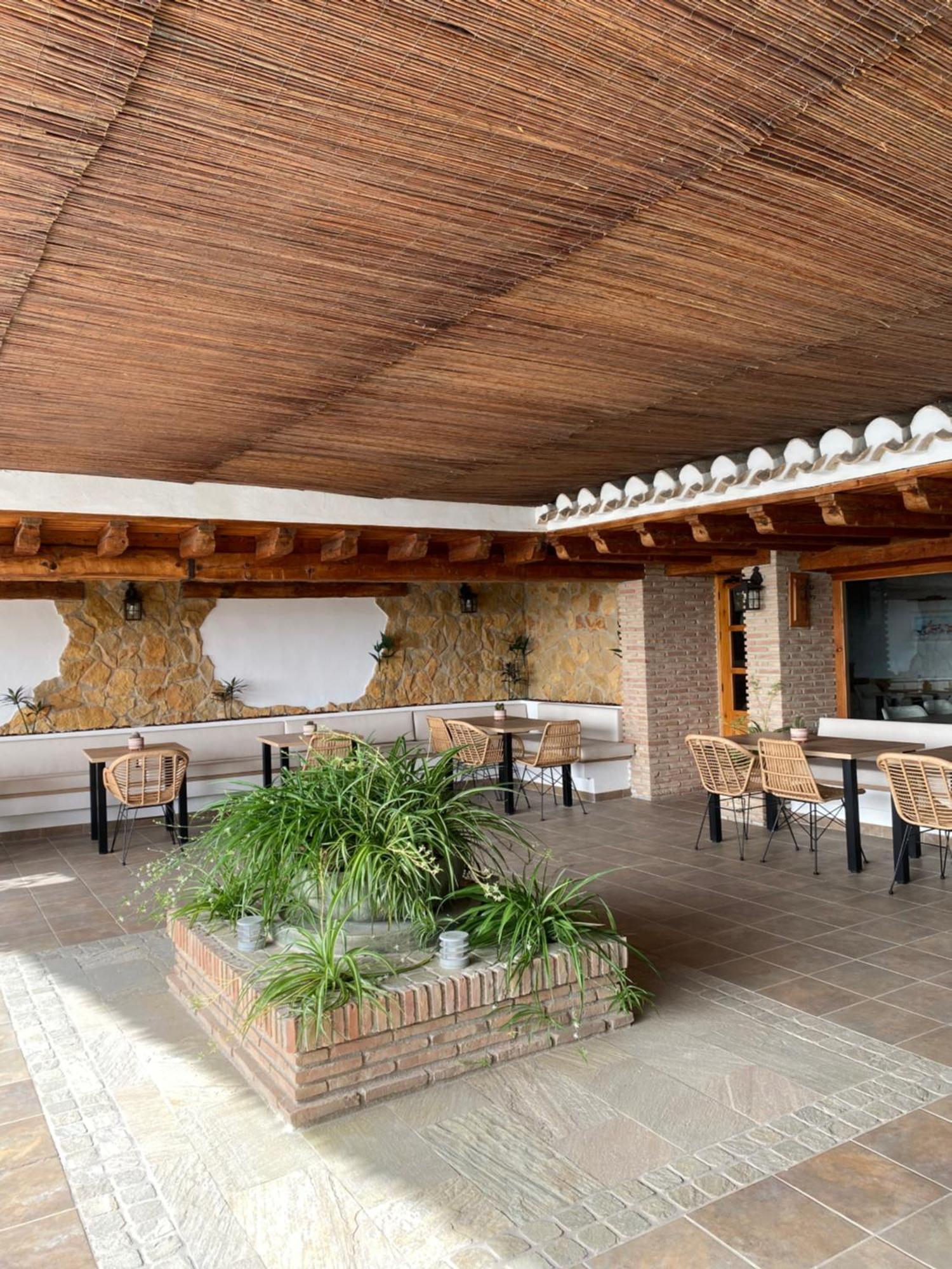 Alhanda Apartahotel Benamaurel Exterior foto